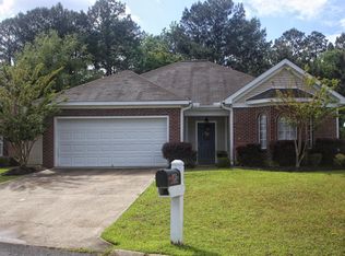 115 Huntington Dr, Hattiesburg, MS 39402