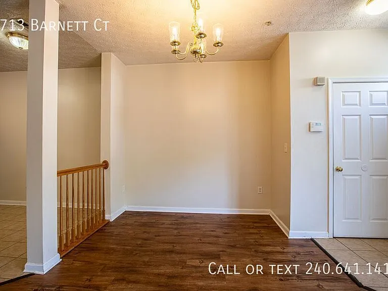 1713 Barnett Ct — Photo 9