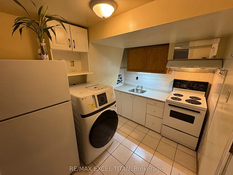 251 Shawnee Cir #GROUND — Photo 10