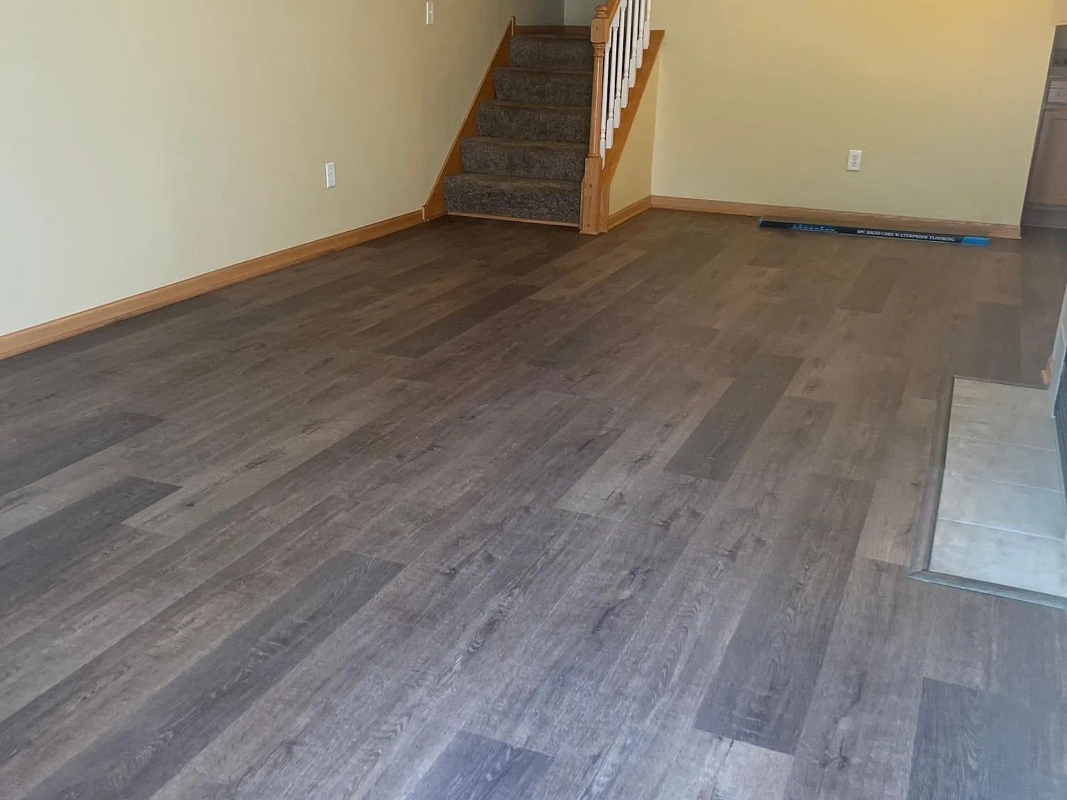 6105 Maclynn Avenue NE — Photo 4