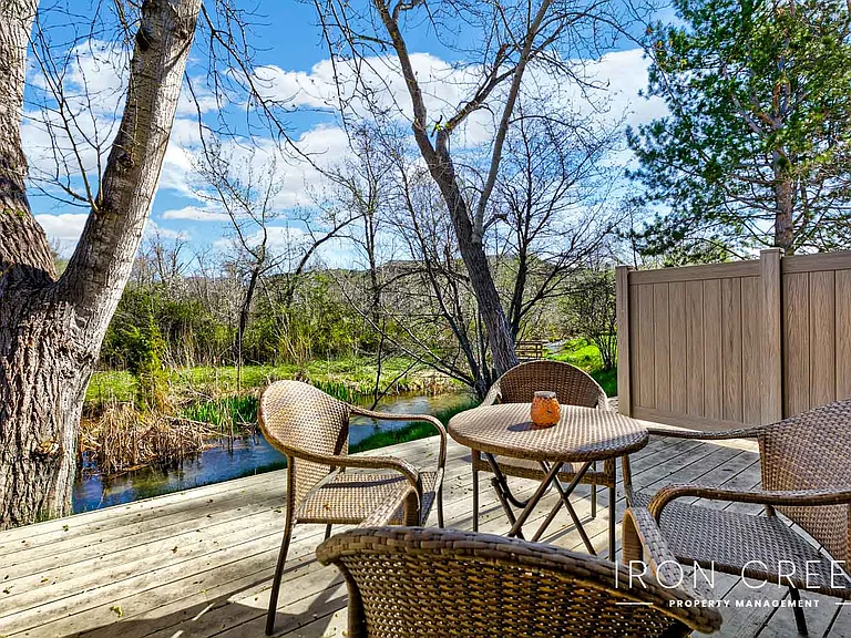 1952 S Wood Duck Ln — Photo 1