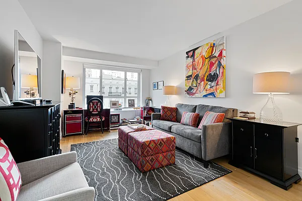 Rented by Level Group | media 3