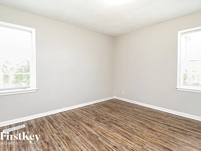 337 Mignon Ave — Photo 13
