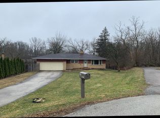 896 Woodstock Rd, Olympia Fields, IL 60461