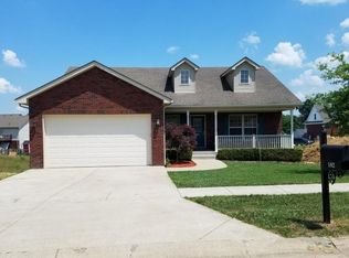 102 Persimmon Dr, Taylorsville, KY 40071