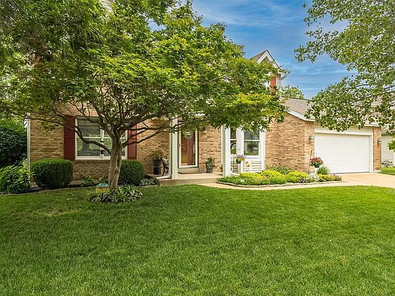3rd image of 3909 Avery Place Ct