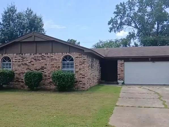 302 W Laura St, Sapulpa, OK 74066