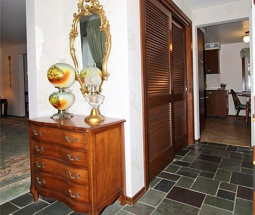 3rd image of 1294 Plantation Dr