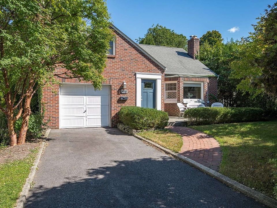 228 Nassau Road, Huntington, NY 11743 Zillow