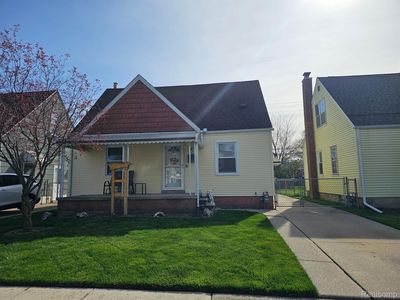 13789 Longtin St, Southgate, MI, 48195
