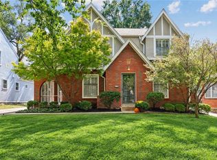 1235 W Gregory Blvd, Kansas City, MO 64114