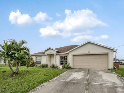 2203 Christopher Ave N, Lehigh Acres, FL, 33971