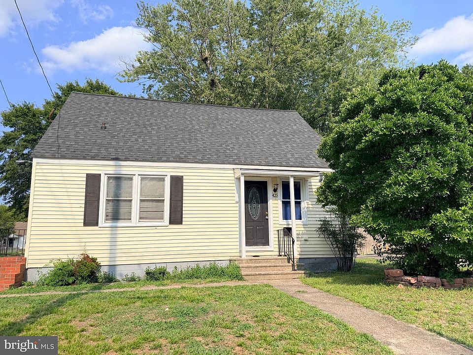 1st image of 425 Liberty St