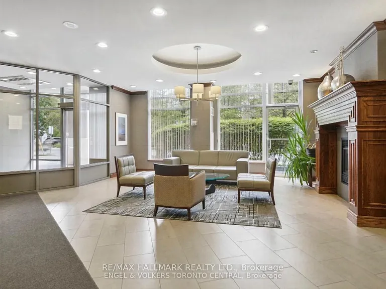 19 Barberry Pl #416 — Photo 21