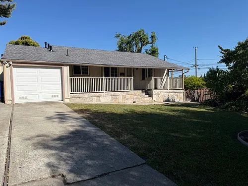 2252 Upland Dr Photo 1