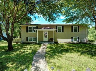 118 Winners Cir, Hurricane, WV 25526