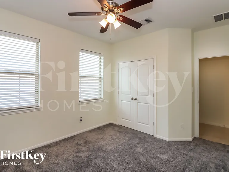 23810 Via Viale Dr — Photo 12