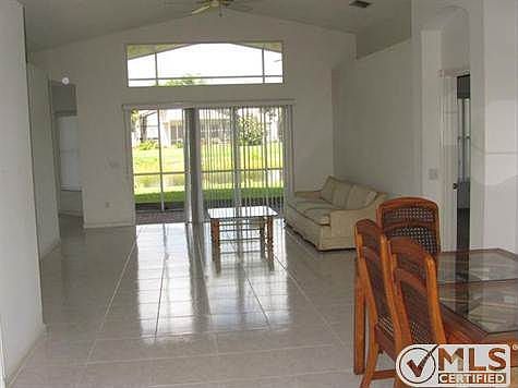 3rd image of 7617 Las Cruces Ct