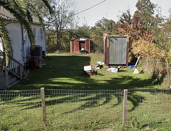 2nd image of 5615 COUNTY ROAD 306a