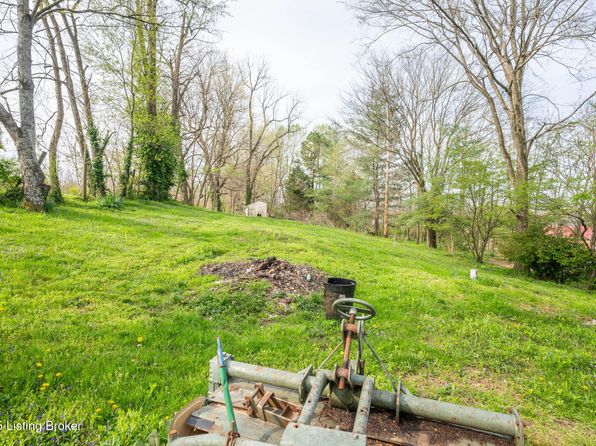 29 College St, Buffalo, KY 42716