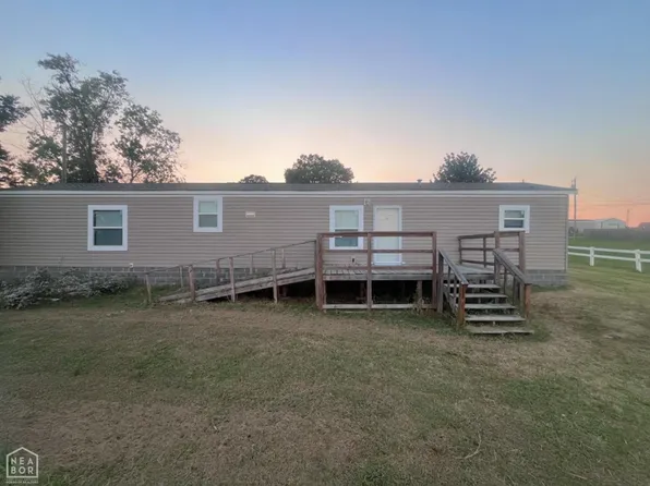 711 N 1st St, Marmaduke, AR 72443