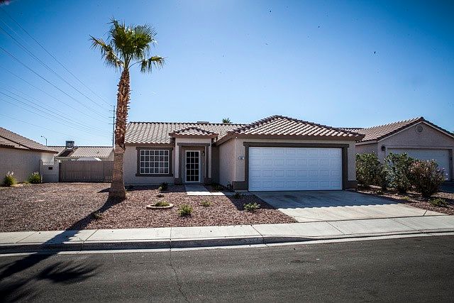 1st image of 5367 Palisades Quad Ave
