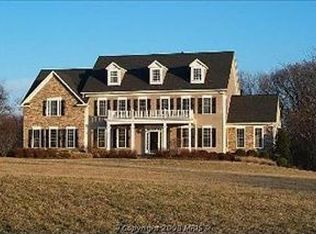 38211 Audrey Ct, Hamilton, VA 20158