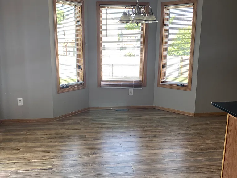 4208 SW Elm Ct — Photo 8