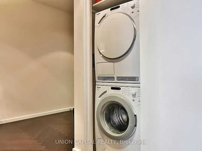 180 University Ave #5805 — Photo 27