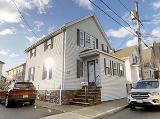 83 Raymond St, Fall River, MA 02723