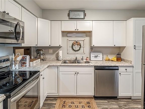 3rd image of 6516 Quintessa Ct