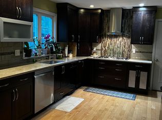 76 Stagecoach Rd, Holliston, MA 01746