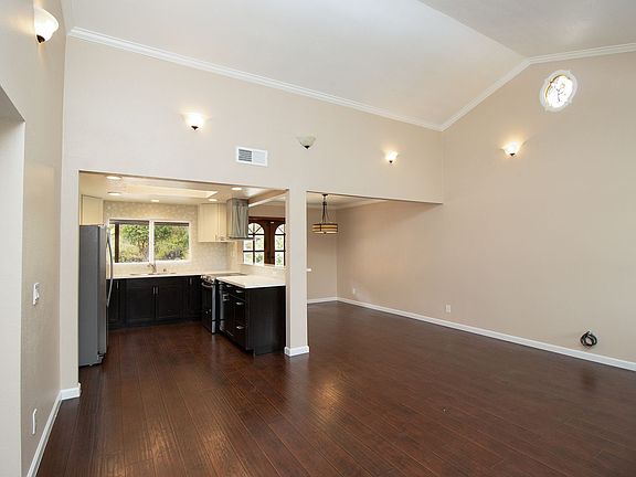 4th image of 16175 Selva Dr