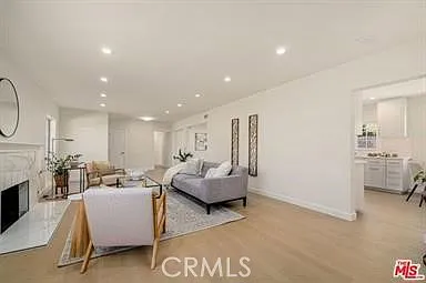 91 W Gainsborough Rd — Photo 11