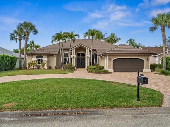 1905 Fairfax CIR, NAPLES, FL 34109