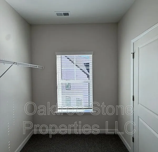 1971 Hollywood Rd NW — Photo 36