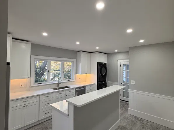 141-143 Westminster Ave #2, Watertown, MA 02472