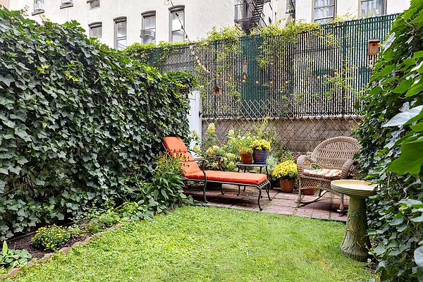Sold by Douglas Elliman | media 7