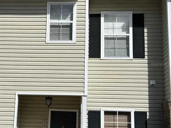5008 NW 44th Ln APT 107, Gainesville, FL 32606