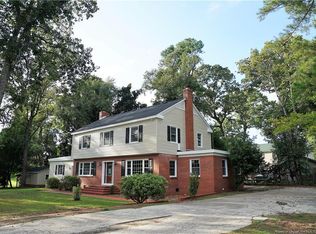 210 Harris Ave, Raeford, NC 28376