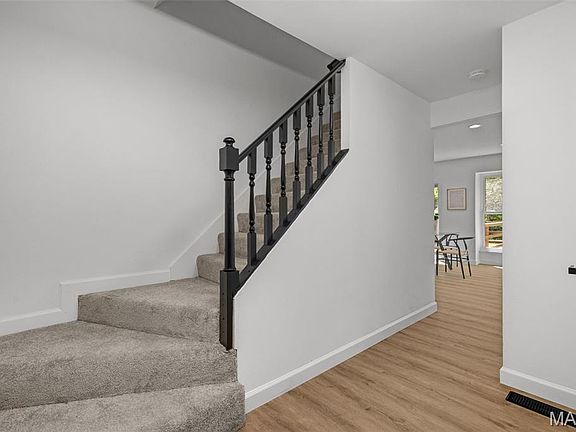 4th image of 3 Norwell Ct