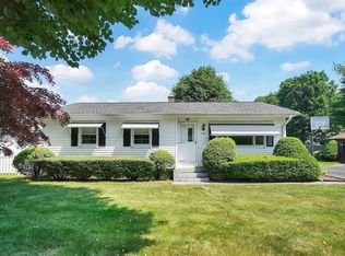 100 Penncastle St, Springfield, MA 01129
