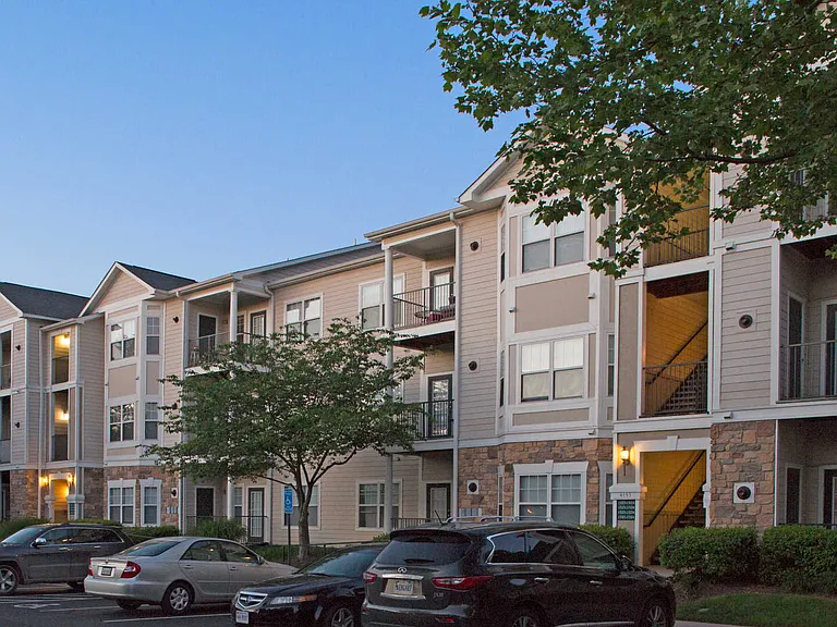 The Reserve at Fairfax Corner Apartments