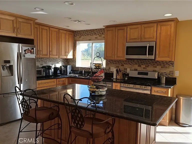 5966 Rod Ave — Photo 9