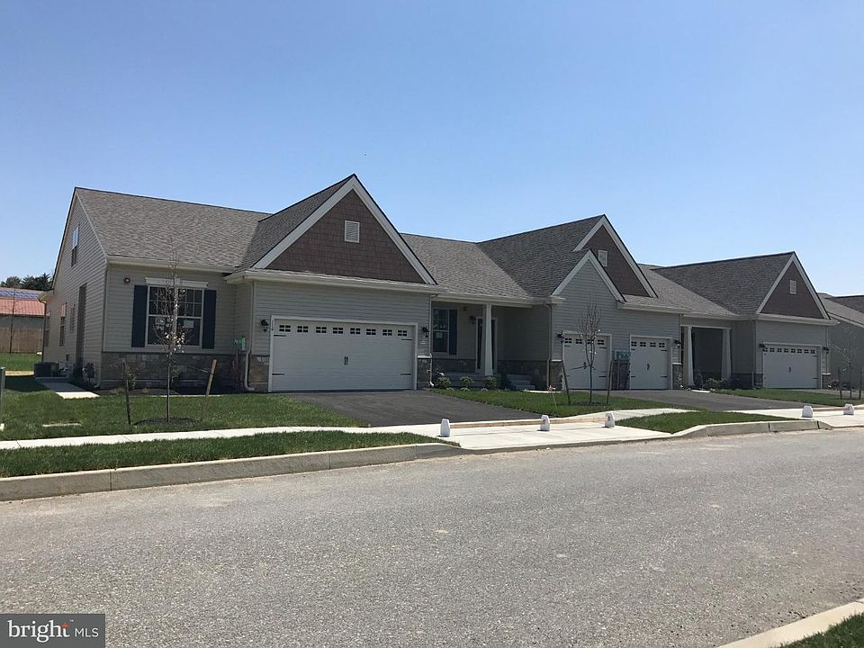 2nd image of 118 Harlow Pointe Ct