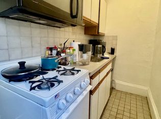 54 S Russell St APT 1, Boston, MA 02114