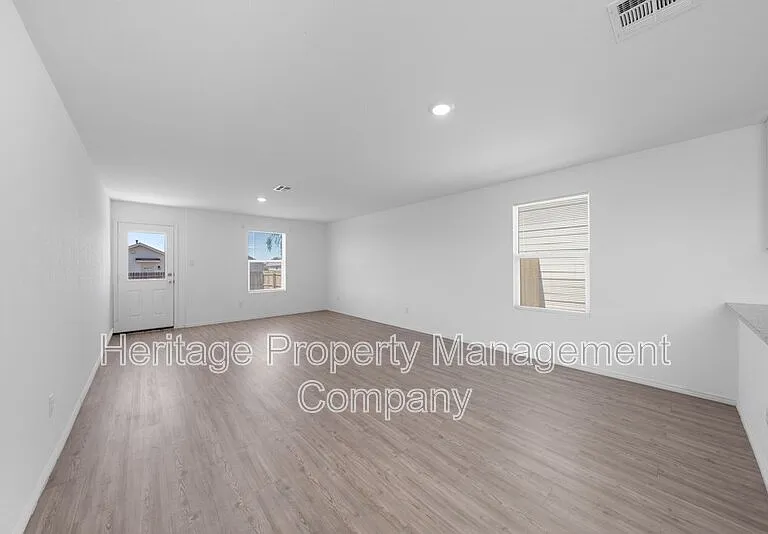 4284 Thalweg Way — Photo 9