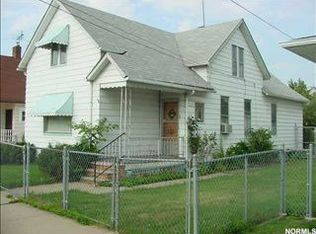3333 W 50th St, Cleveland, OH 44102