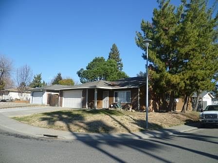 2nd image of 7513 Wooddale Way