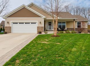 1001 Bach Dr, Bloomington, IL